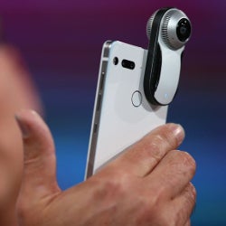 It is real: a hands-on with the Essential Phone, presented by Andy Rubin