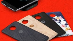 The new Moto Mods bring an awesome new feature, improvements to old concepts