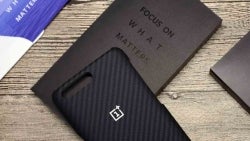 OnePlus 5 launch event invites are out, contain kevlar case with cut-out for dual camera