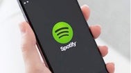 Spotify is testing Driving Mode and voice commands to make jamming while driving safe again