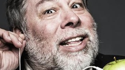 Wozniak says the iPhone sells well despite its price because it is a safe bet