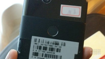 More photos of the Google Pixel 2 leak, is this a new color option?