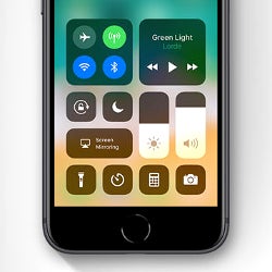 The iOS 11 Control Center disconnects Wi-Fi or Bluetooth, but doesn't turn them off