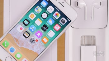 Apple iPhone 8 & 8 Plus unboxing