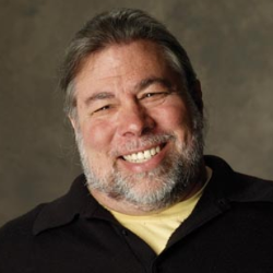 Apple co-founder Wozniak will not buy the iPhone X on launch day