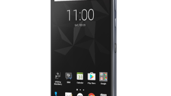 BlackBerry Motion to launch November 10th in Canada