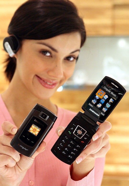 Samsung SGH-A707 - HSDPA capable phone for Cingular