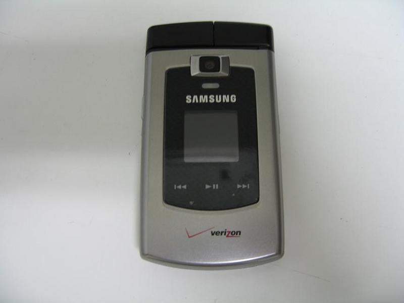 Samsung SCH-U710 - messaging device rival of the VX9900