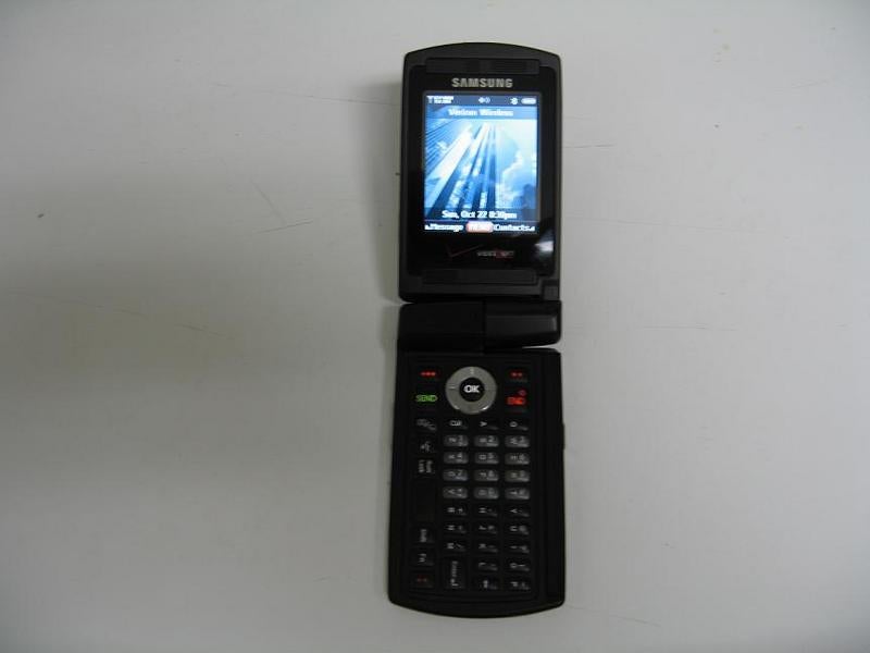 Samsung SCH-U710 - messaging device rival of the VX9900
