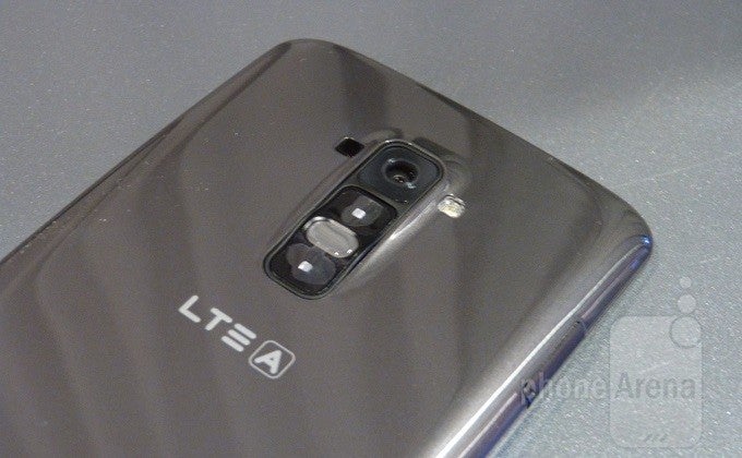 LG G Flex hands-on