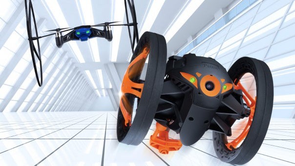 Parrot lifts cover off Jumping Sumo: remote-controlled jumping toy rover