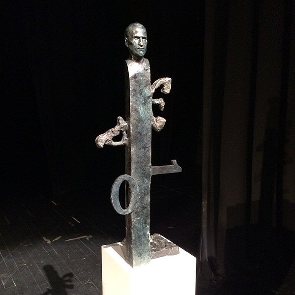 Creepy statue in memory of Steve Jobs will grace Apple's HQ in Cupertino
