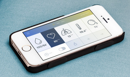 Monitor your health with the Wello case for the Apple iPhone - Case for the Apple iPhone tracks your health