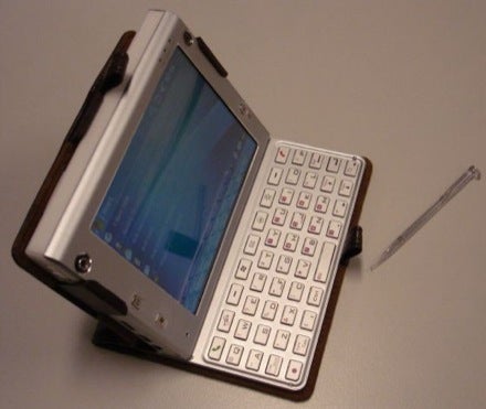 HTC Athena (X7500) is the next pocket computer