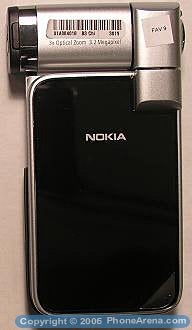 Nokia N93i upgrades the N93 with smaller dimensions