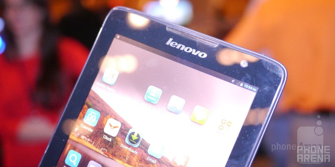 Lenovo Tab A8 hands-on