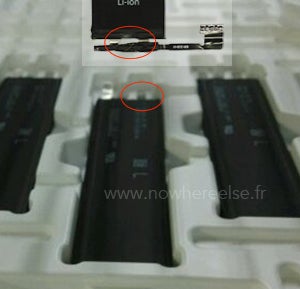 Different in design? - iPhone 6 's alleged battery photographed, might indicate the phone has grown in size