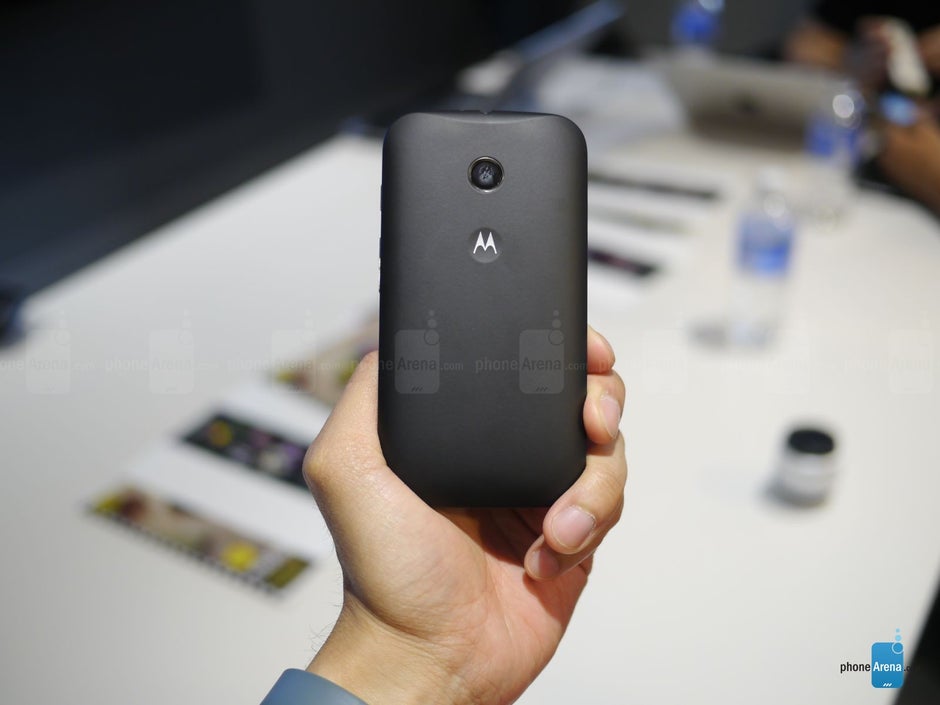 The Moto E looks similar to the Moto G. - Motorola Moto E hands-on