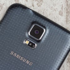 Samsung Galaxy S5 wins our blind camera comparison... again; runner-ups are One (M8) and Xperia Z2