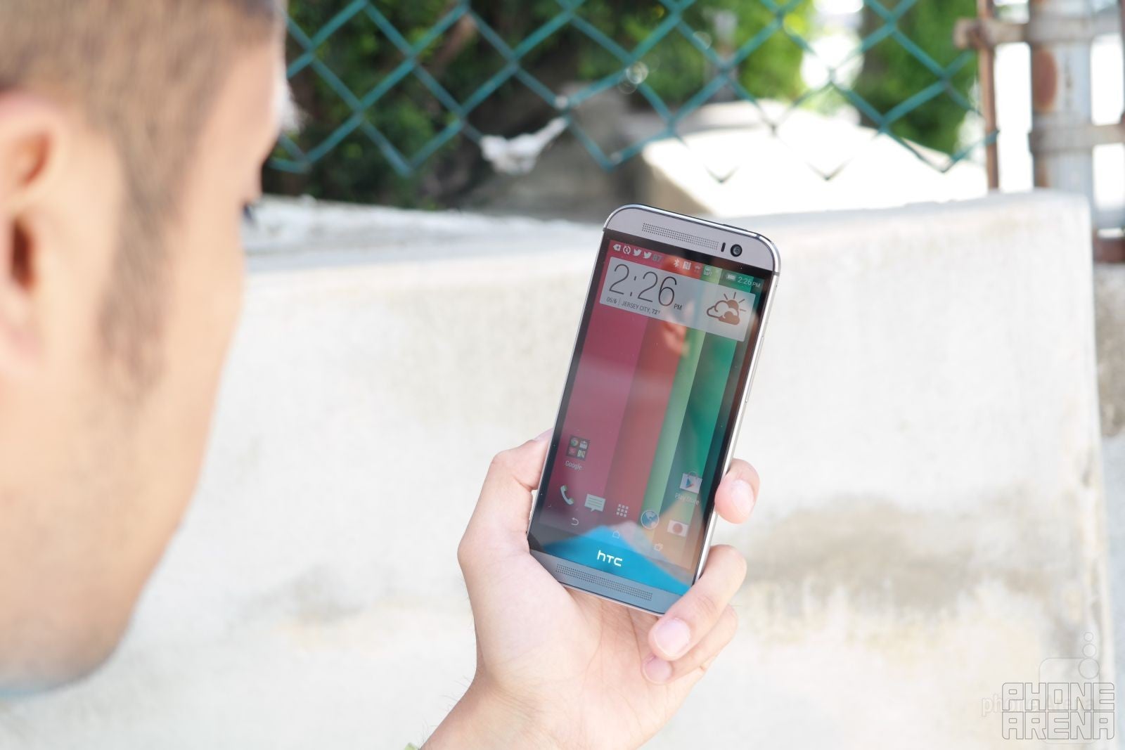 Living with the HTC One M8: climbing up the ladder