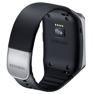 The Gear Live has a heart-rate sensor - Moto 360 vs LG G Watch vs Samsung Gear Live - an early look