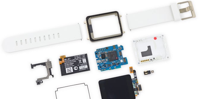 LG G Watch torn down by iFixit, it's (almost) a child's play to get it repaired