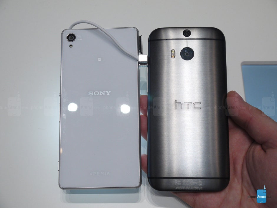 Sony Xperia Z3 vs HTC One (M8): first look