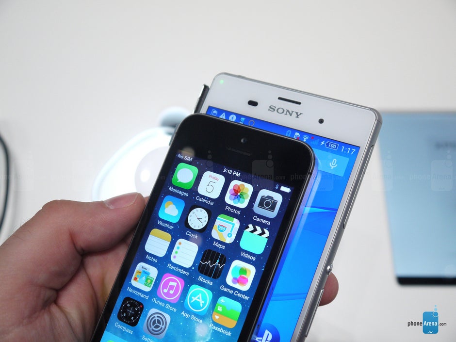 Sony Xperia Z3 vs Apple iPhone 5s: first look