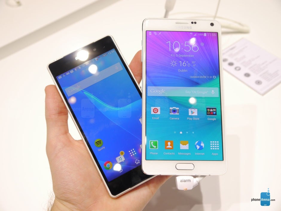 Samsung Galaxy Note 4 vs Sony Xperia Z2: first look