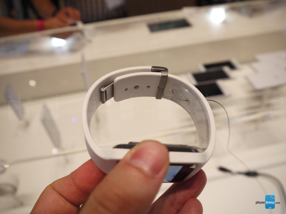 Sony SmartWatch 3 hands-on: the smart band evolved