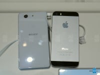 sony-xperia-z3-compact-vs-iphone-5s-9