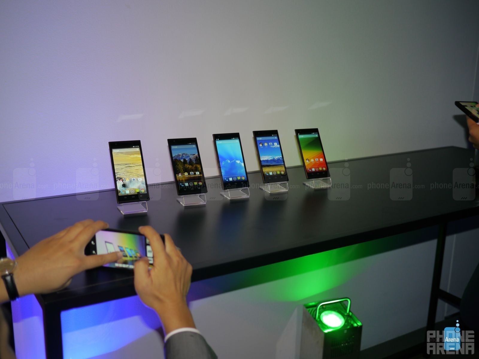 ZTE ZMAX hands-on