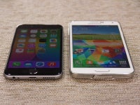 Apple-iPhone-6-vs-Samsung-Galaxy-S505