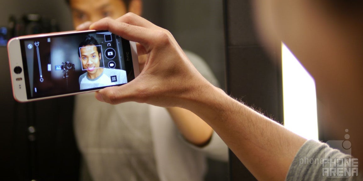 HTC Desire EYE hands-on
