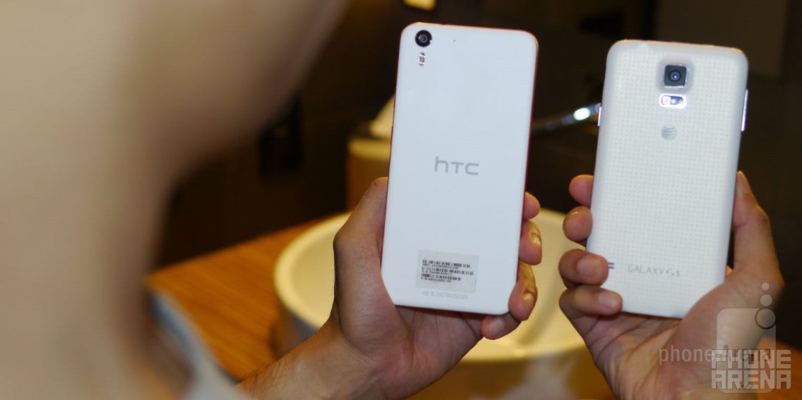 HTC Desire EYE versus Samsung Galaxy S5: first look