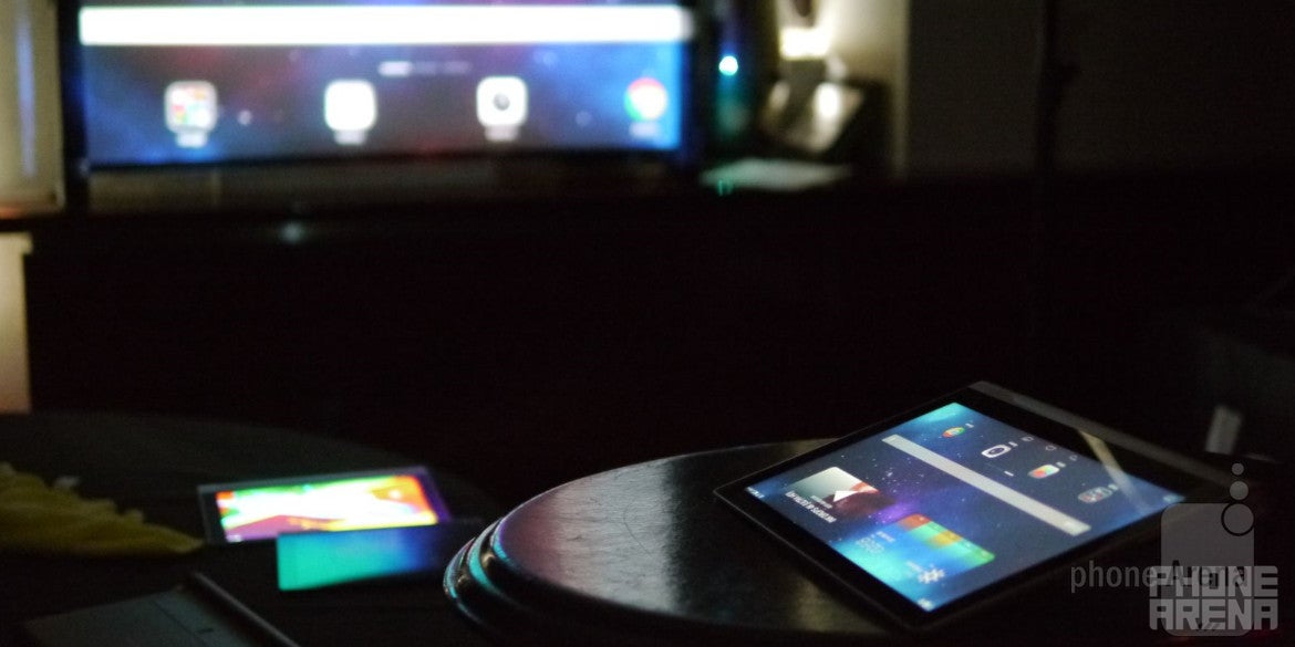Lenovo YOGA Tablet 2 Pro hands-on