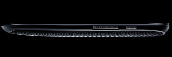 Motorola DROID Turbo is here: a 5.2" Quad HD display, Snapdragon 805, and a huge 3,900mAh battery to drool over