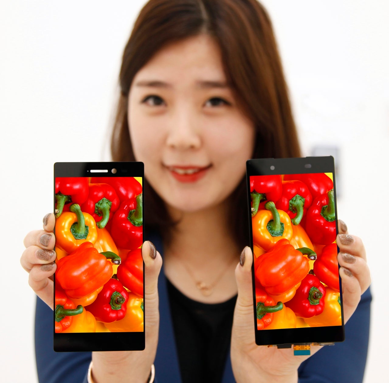 LG outs a durable 5.3&quot; display with the world's narrowest bezel