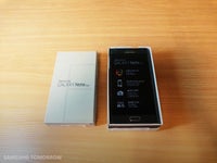 Galaxy-Note-Edge-Unboxing-5