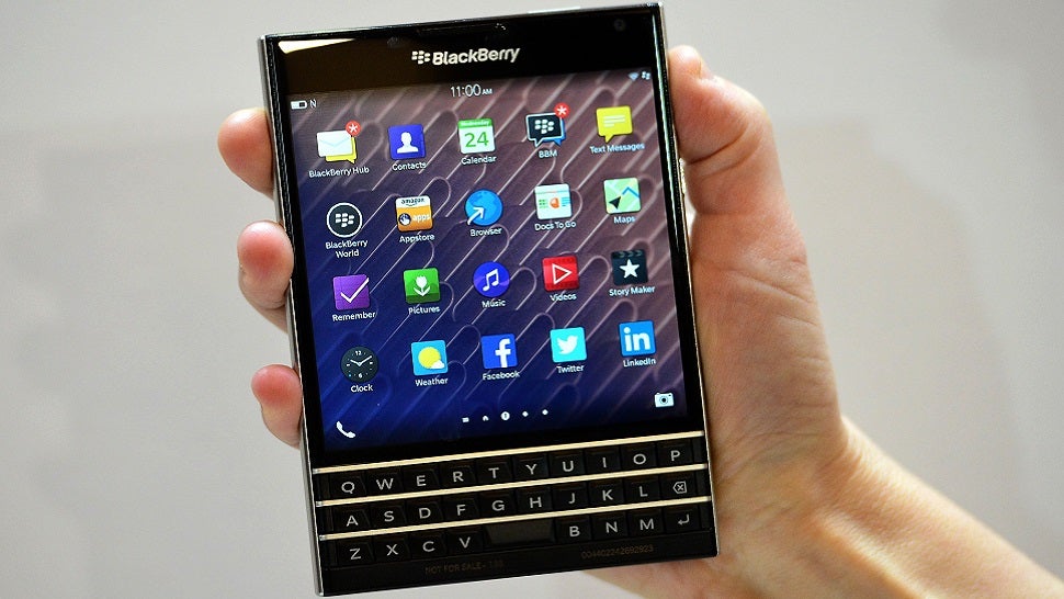 What has been a surprise with the 2014 flagship smartphones?