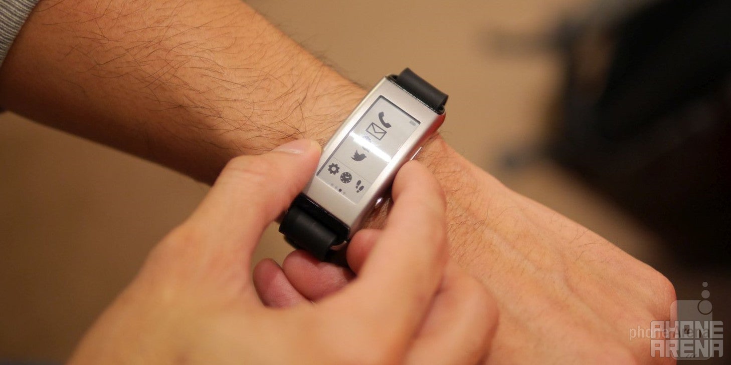 Lenovo VIBE Band VB10 hands-on