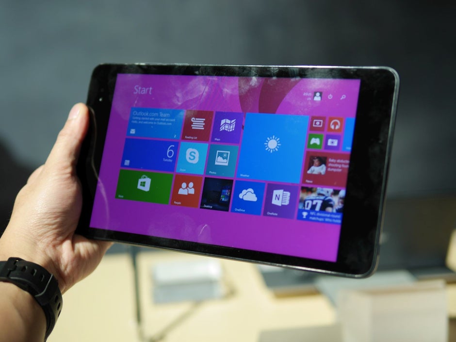 Asus Transformer Book T90 Chi Hands On Phonearena Reviews Phonearena