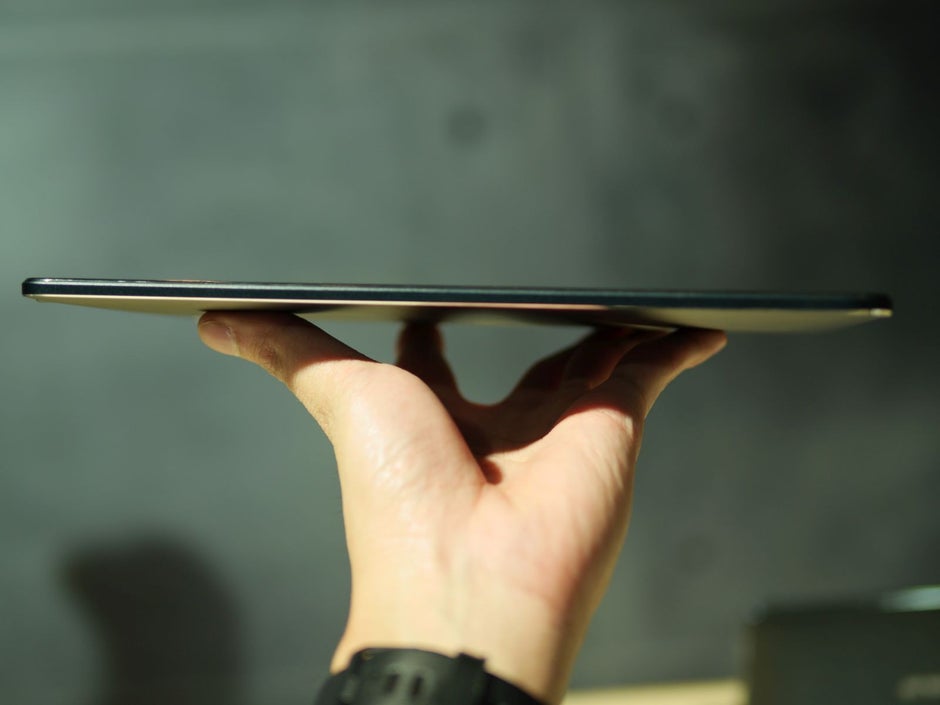 Asus Transformer Book T90 Chi Hands On Phonearena Reviews Phonearena