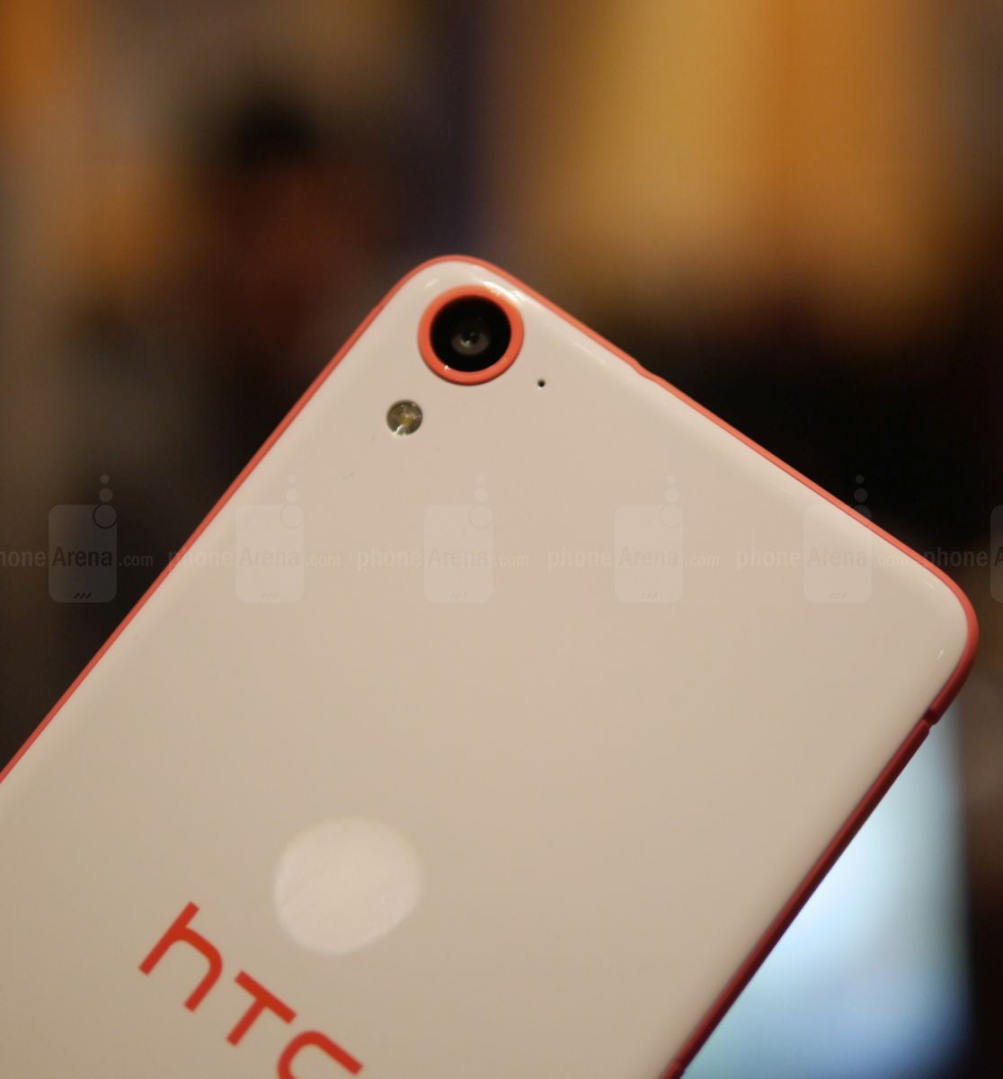 HTC Desire 826 hands-on