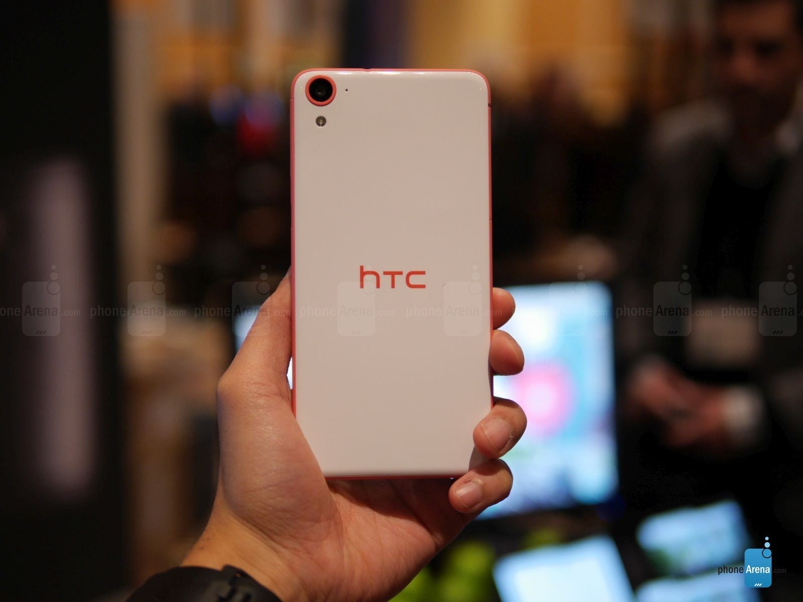HTC Desire 826 hands-on