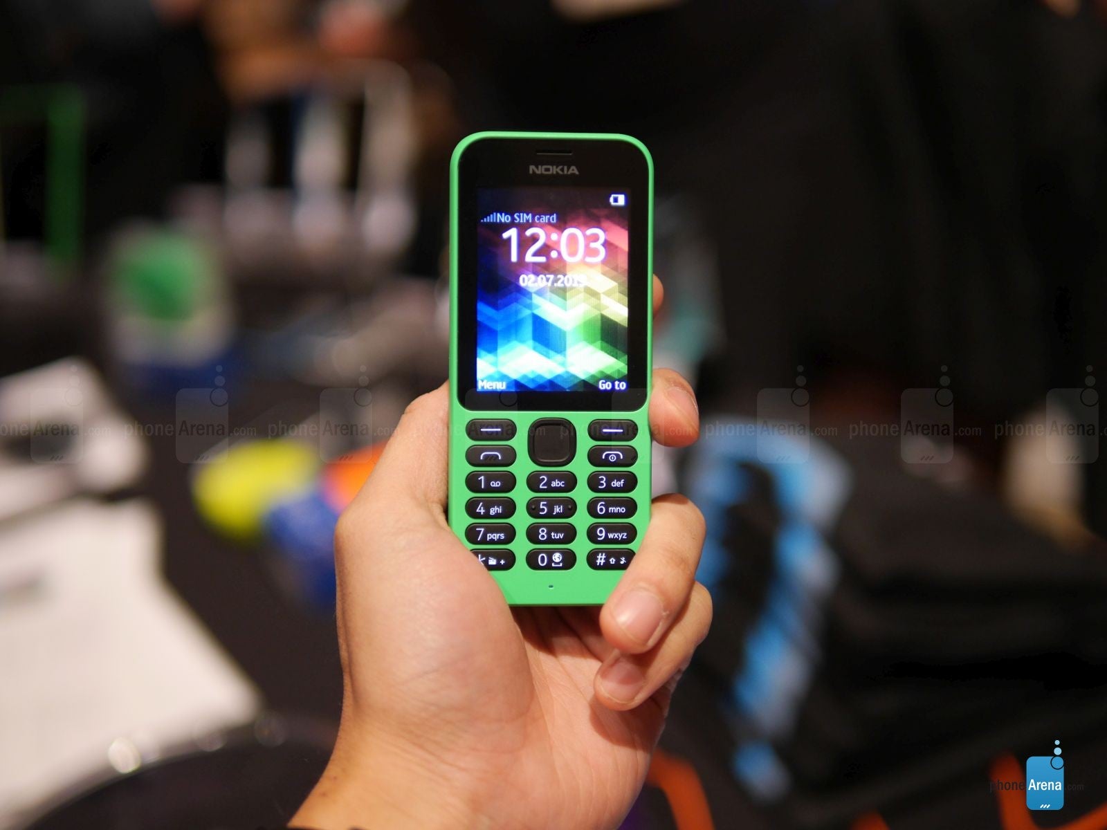 Nokia 215 hands-on