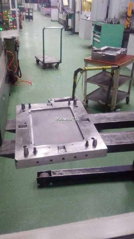 Apple iPad Pro manufacturing mold appears, hinting at a larger tablet