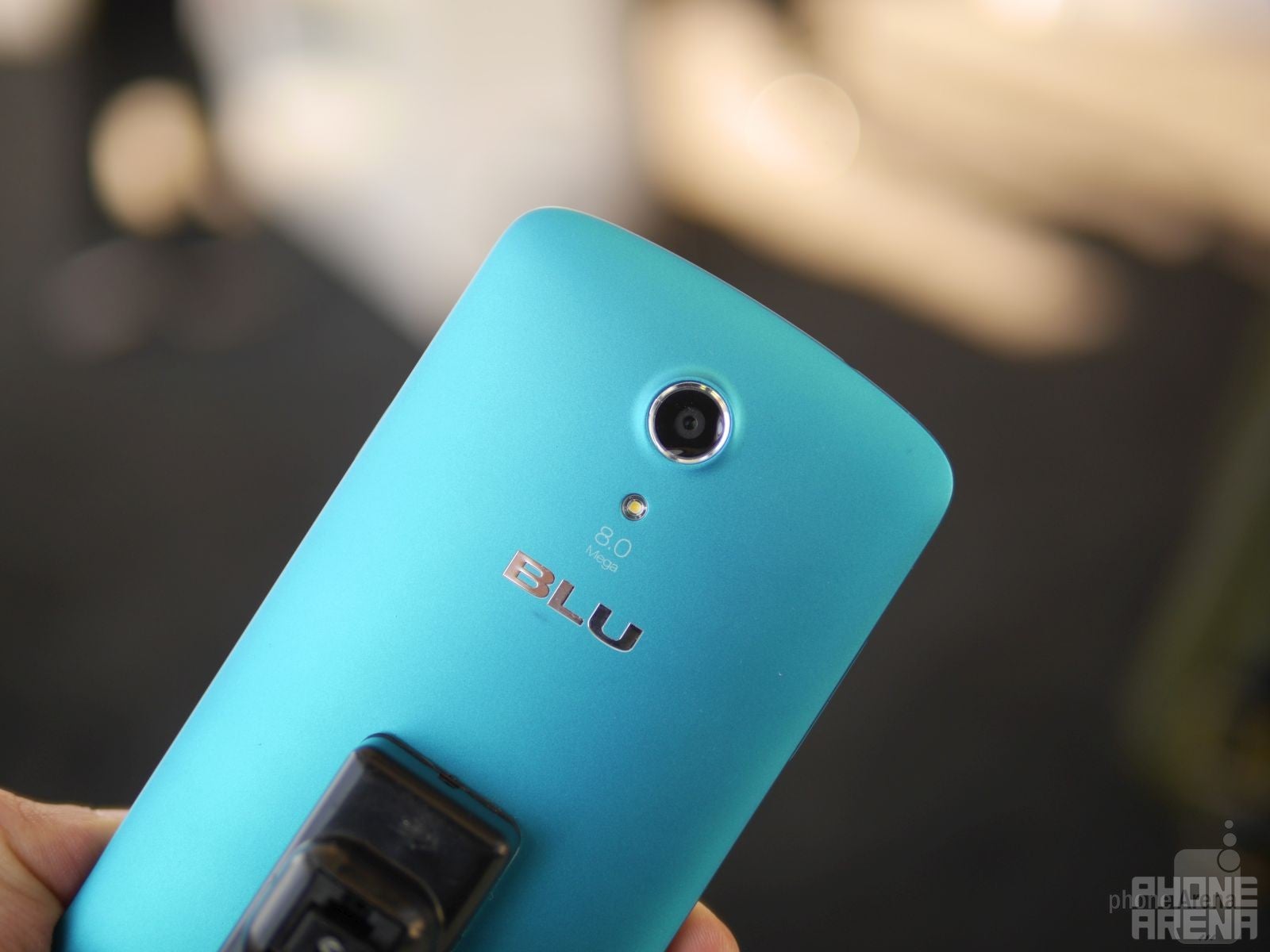 BLU Studio X hands-on