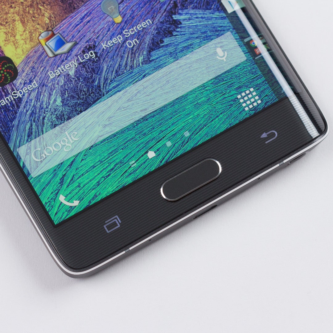 You will quickly forget that this home button actually houses a fingerprint scanner - Living with the Samsung Galaxy Note Edge, week 3: Beauty takes time