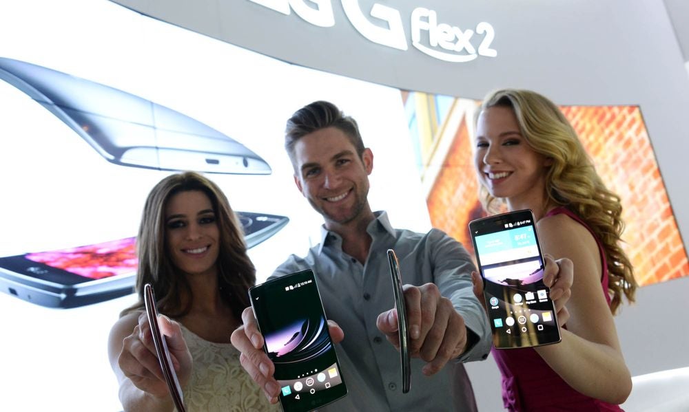 LG G Flex 2 officially launches on January 30 in South Korea, costs over $700